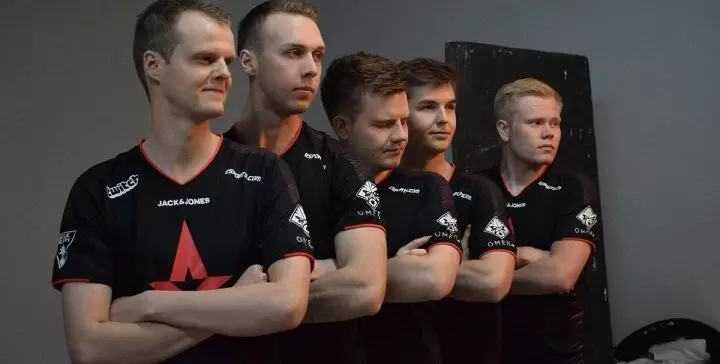 FaZe Clan — Astralis. Прогноз на матч CS:GO (7 апреля 2020 года) FaZe Clan — Astralis. Прогноз на матч CS:GO (7 апреля 2020 года)