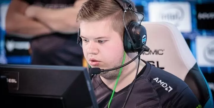 Fnatic — Heretics. Прогноз на матч CS:GO (29 апреля 2020 года) Fnatic — Heretics. Прогноз на матч CS:GO (29 апреля 2020 года)