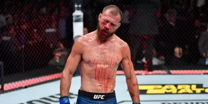 Дональд Серроне — Энтони Петтис. Прогноз на UFC (10 мая 2020 года) Дональд Серроне — Энтони Петтис. Прогноз на UFC (10 мая 2020 года)
