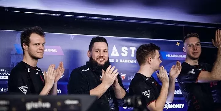Astralis — Heroic. Прогноз на матч CS:GO (19 мая 2020 года) Astralis — Heroic. Прогноз на матч CS:GO (19 мая 2020 года)