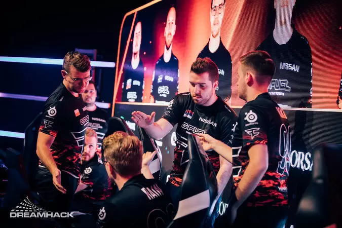 FaZe Clan — Spirit. Прогноз на матч CS:GO (26 мая 2020 года) FaZe Clan — Spirit. Прогноз на матч CS:GO (26 мая 2020 года)