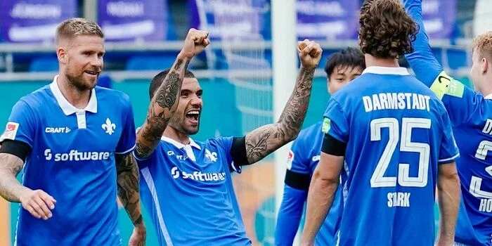 Регенсбург — Дармштадт. Прогноз (кф. 2,14) на матч чемпионата Германии (6 июня 2020 года) Регенсбург — Дармштадт. Прогноз (кф. 2,14) на матч чемпионата Германии (6 июня 2020 года)