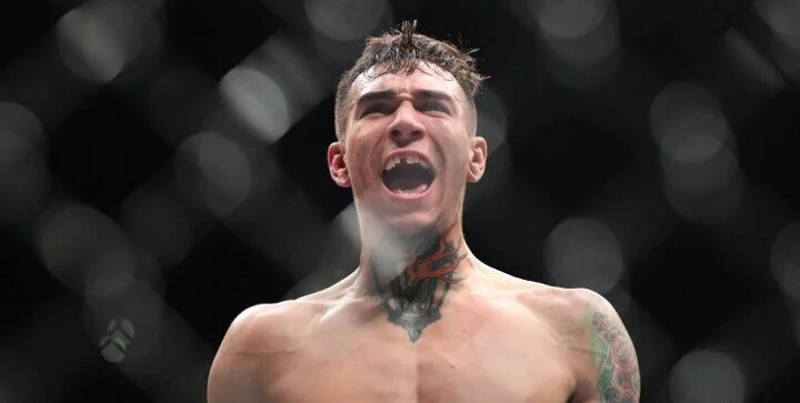 Андре Фили — Чарльз Журдэйн. Прогноз на UFC (14 июня 2020 года) Андре Фили — Чарльз Журдэйн. Прогноз на UFC (14 июня 2020 года)
