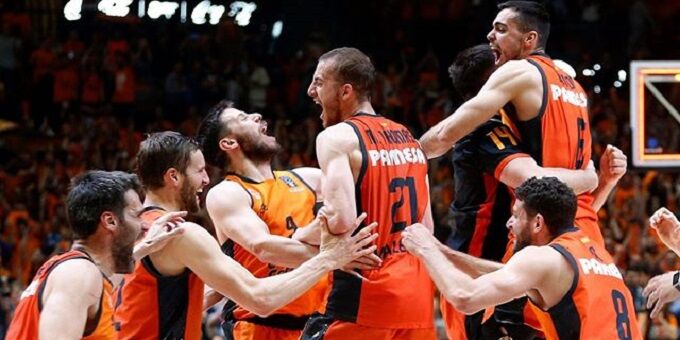 Валенсия — Бургос. Прогноз на матч чемпионата Испании (24 июня 2020 года) Валенсия — Бургос. Прогноз на матч чемпионата Испании (24 июня 2020 года)