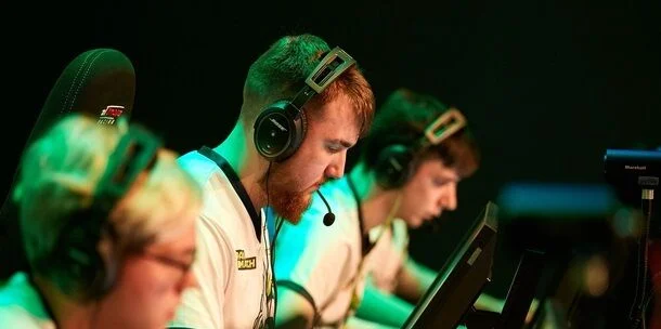Espada — Spirit. Прогноз на матч CS:GO (25 июня 2020 года) Espada — Spirit. Прогноз на матч CS:GO (25 июня 2020 года)