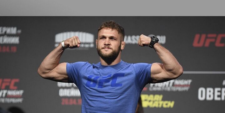 Марк Диакези — Рафаэль Физиев. Прогноз на UFC (19 июля 2020 года) Марк Диакези — Рафаэль Физиев. Прогноз на UFC (19 июля 2020 года)