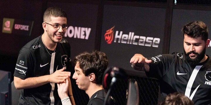 FURIA — TeamOne. Прогноз на матч CS:GO (12 августа 2020 года) FURIA — TeamOne. Прогноз на матч CS:GO (12 августа 2020 года)