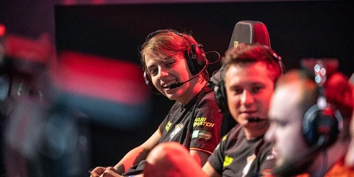Virtus.pro — Na'Vi. Прогноз на матч Dota 2 (16 августа 2020 года) Virtus.pro — Na'Vi. Прогноз на матч Dota 2 (16 августа 2020 года)