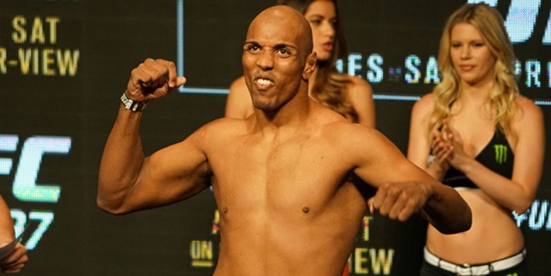 Роджерио де Лима – Александр Романов. Прогноз на UFC (6 сентября 2020 года) Роджерио де Лима – Александр Романов. Прогноз на UFC (6 сентября 2020 года)