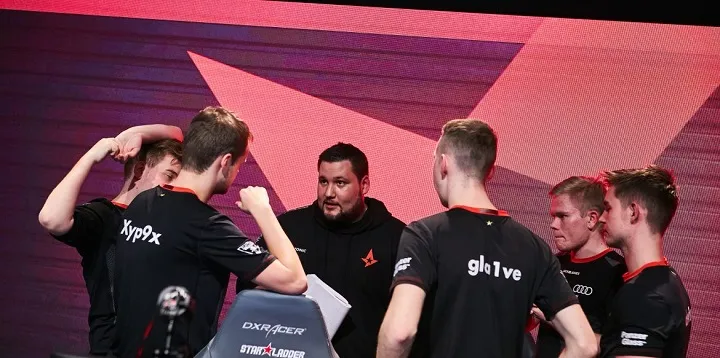 Astralis — Heroic. Прогноз на матч CS:GO (30 сентября 2020 года) Astralis — Heroic. Прогноз на матч CS:GO (30 сентября 2020 года)