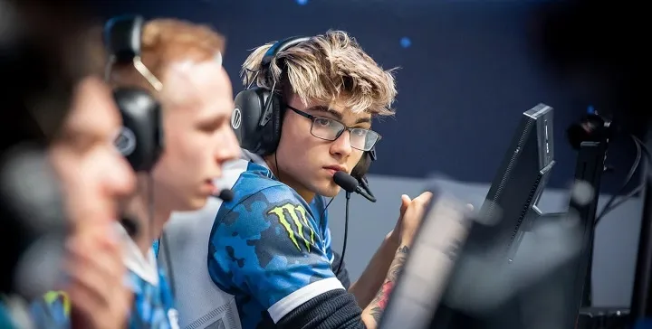 100 Thieves — Liquid. Прогноз на матч CS:GO (11 октября 2020 года) 100 Thieves — Liquid. Прогноз на матч CS:GO (11 октября 2020 года)