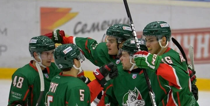 Барс — СКА-Нева. Прогноз на матч чемпионата ВХЛ (14 октября 2020 года) Барс — СКА-Нева. Прогноз на матч чемпионата ВХЛ (14 октября 2020 года)