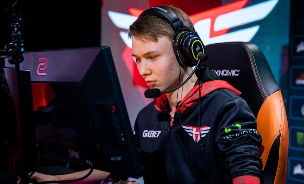 Sprout — Heroic. Прогноз на матч CS:GO (22 октября 2020 года) Sprout — Heroic. Прогноз на матч CS:GO (22 октября 2020 года)