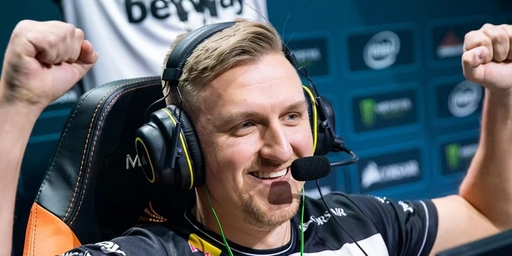 ENCE — BIG. Прогноз на матч CS:GO (15 ноября 2020 года) ENCE — BIG. Прогноз на матч CS:GO (15 ноября 2020 года)