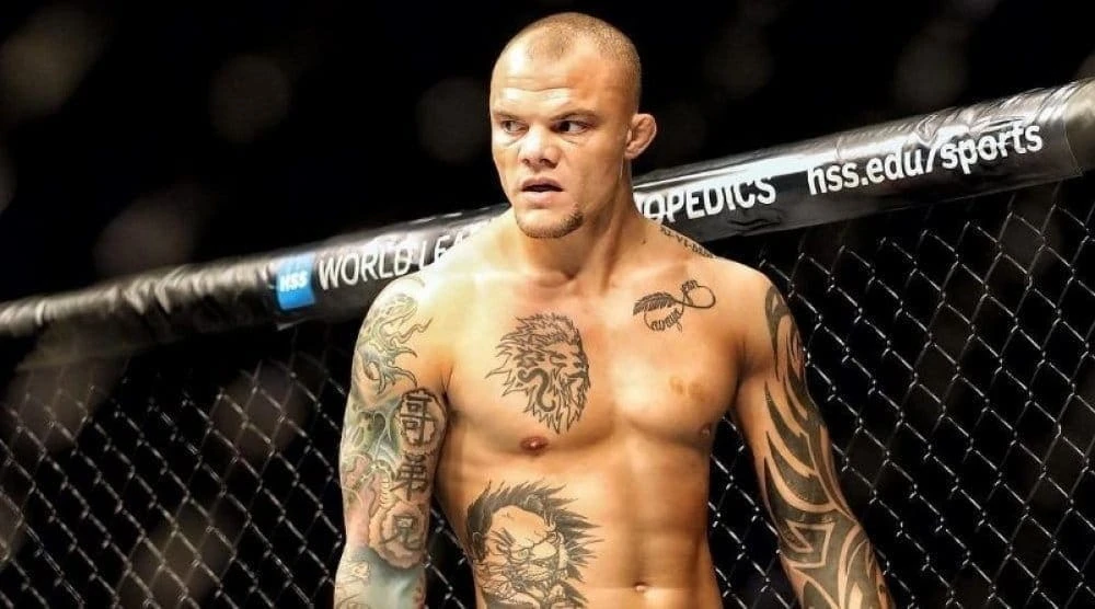Энтони Смит — Девин Кларк. Прогноз на UFC (29 ноября 2020 года) Энтони Смит — Девин Кларк. Прогноз на UFC (29 ноября 2020 года)