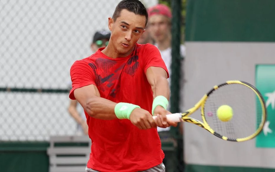 Эмилио Гомес - Антоан Хоан. Прогноз на матч ATP Стамбул (19 января 2021 года)
Эмилио Гомес - Антоан Хоан. Прогноз на матч ATP Стамбул (19 января 2021 года)