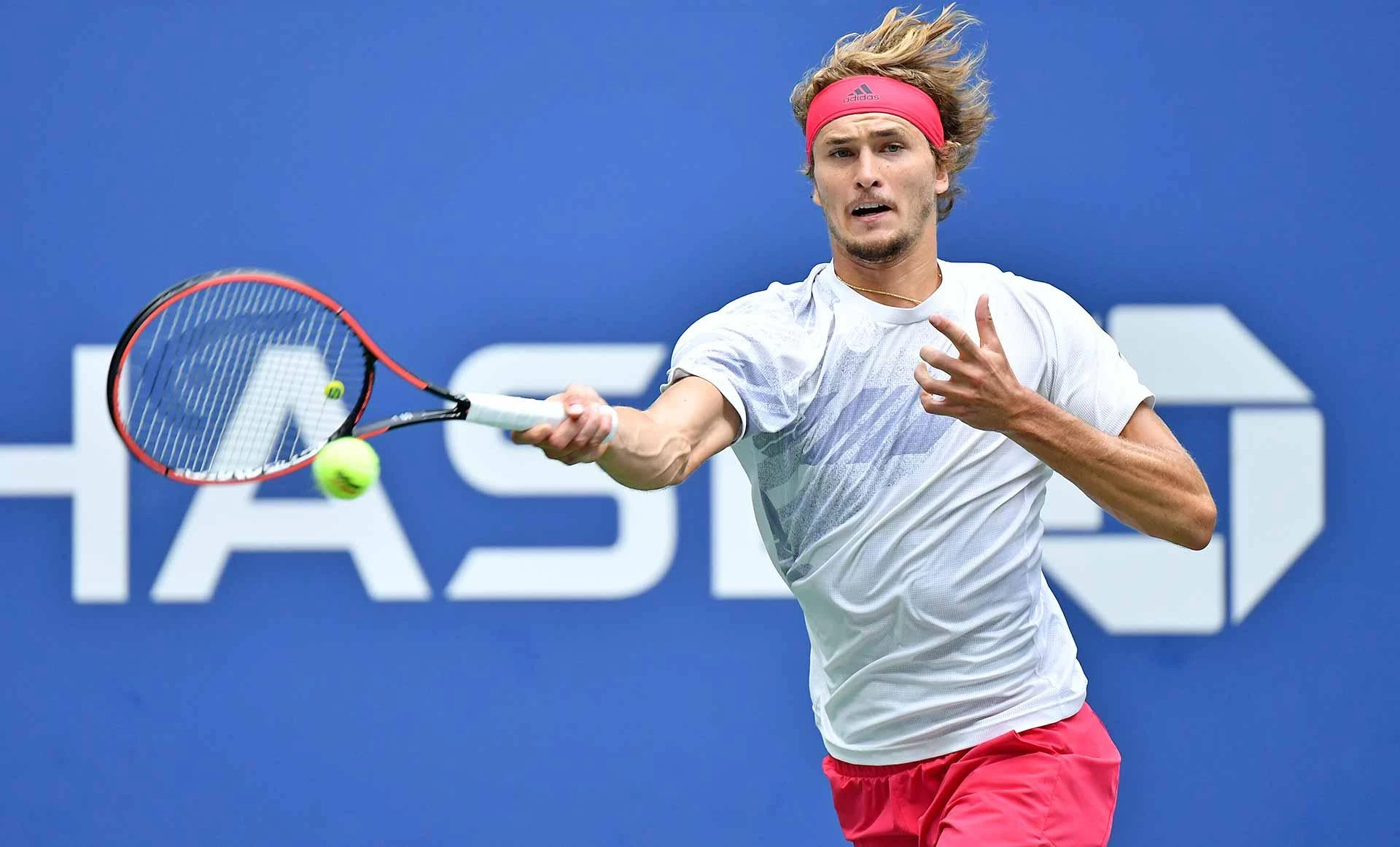 Маркос Хирон - Александр Зверев. Прогноз на матч ATP Австралиан Оупен (8 февраля 2021 года)
Маркос Хирон - Александр Зверев. Прогноз на матч ATP Австралиан Оупен (8 февраля 2021 года)