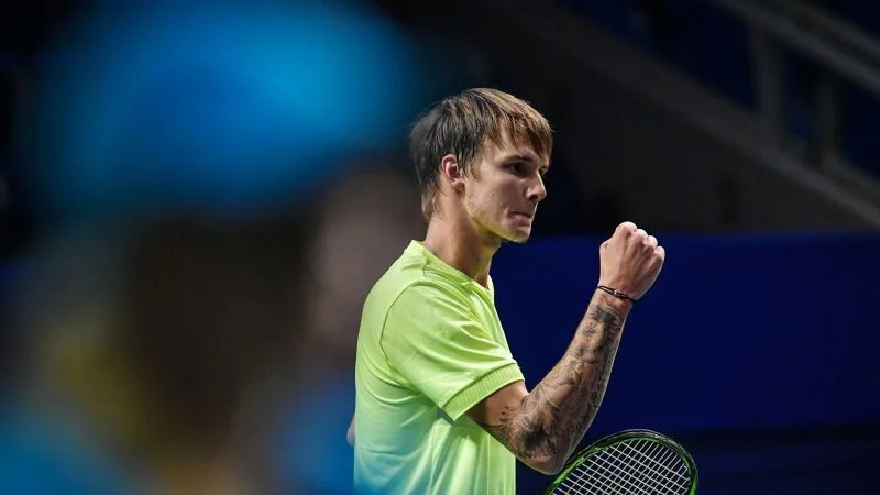 Александр Бублик - Душан Лайович. Прогноз на матч ATP Австралиан Оупен (10 февраля 2021 года)
Александр Бублик - Душан Лайович. Прогноз на матч ATP Австралиан Оупен (10 февраля 2021 года)