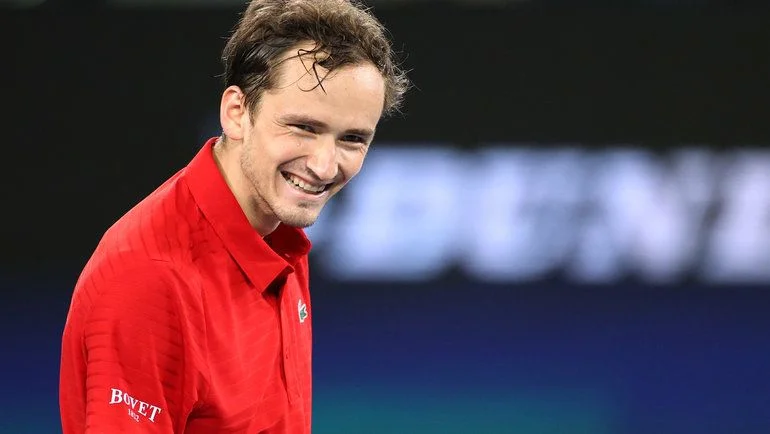 Роберто Карбальес-Баэна - Даниил Медведев. Прогноз на матч ATP Австралиан Оупен (11 февраля 2021 года)
Роберто Карбальес-Баэна - Даниил Медведев. Прогноз на матч ATP Австралиан Оупен (11 февраля 2021 года)