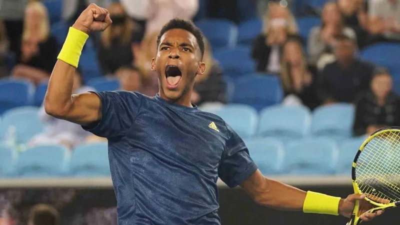 Феликс Оже-Альяссим - Аслан Карацев. Прогноз на матч ATP Австралиан Оупен (14 февраля 2021 года)
Феликс Оже-Альяссим - Аслан Карацев. Прогноз на матч ATP Австралиан Оупен (14 февраля 2021 года)