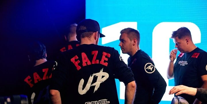 FaZe Clan — ENCE. Прогноз на матч CS:GO (18 марта 2021 года) FaZe Clan — ENCE. Прогноз на матч CS:GO (18 марта 2021 года)