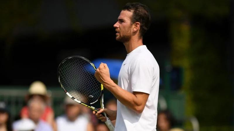 Миомир Кечманович - Адриан Маннарино. Прогноз на матч ATP Майами (27 марта 2021 года)
Миомир Кечманович - Адриан Маннарино. Прогноз на матч ATP Майами (27 марта 2021 года)