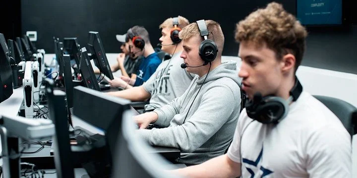 NIP — Complexity. Прогноз на матч CS:GO (9 апреля 2021 года) NIP — Complexity. Прогноз на матч CS:GO (9 апреля 2021 года)