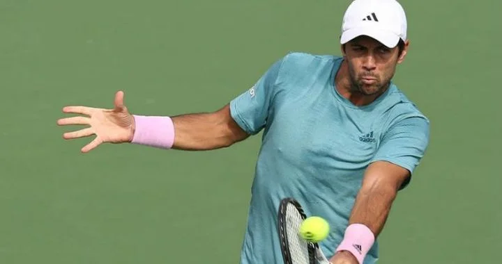 Фернандо Вердаско - Альберт Рамос. Прогноз на матч ATP Эшторил (27 апреля 2021 года)
Фернандо Вердаско - Альберт Рамос. Прогноз на матч ATP Эшторил (27 апреля 2021 года)
