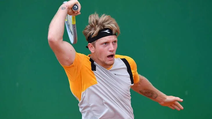 Уго Умбер - Алехандро Давидович. Прогноз на матч ATP Эшторил (30 апреля 2021 года)
Уго Умбер - Алехандро Давидович. Прогноз на матч ATP Эшторил (30 апреля 2021 года)