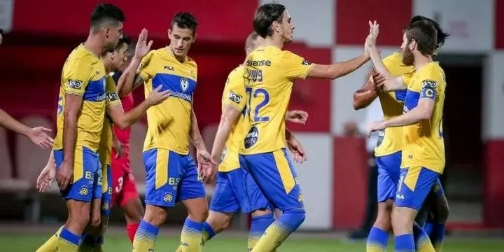 Хапоэль Беэр-Шева – Маккаби Тель-Авив. Прогноз на матч израильской Суперлиги (3 мая 2021 года) Хапоэль Беэр-Шева – Маккаби Тель-Авив. Прогноз на матч израильской Суперлиги (3 мая 2021 года)
