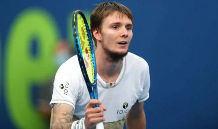 Александр Бублик - Денис Шаповалов. Прогноз на матч ATP Мадрид (4 мая 2021 года)
