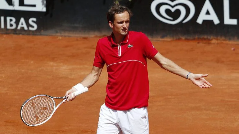 Александр Бублик - Даниил Медведев. Прогноз на матч ATP Ролан Гаррос (31 мая 2021 года)
Александр Бублик - Даниил Медведев. Прогноз на матч ATP Ролан Гаррос (31 мая 2021 года)
