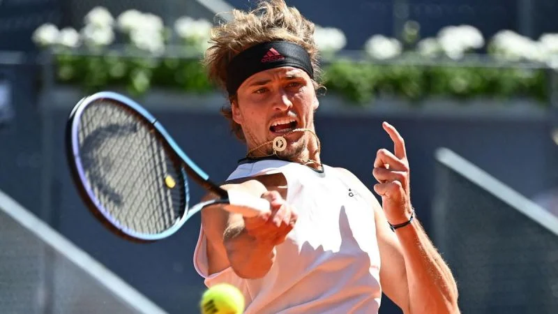 Александр Зверев - Роман Сафиуллин. Прогноз на матч ATP Ролан Гаррос (2 июня 2021 года)
Александр Зверев - Роман Сафиуллин. Прогноз на матч ATP Ролан Гаррос (2 июня 2021 года)