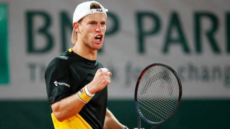 Диего Шварцман - Альяж Бедене. Прогноз на матч ATP Ролан Гаррос (3 июня 2021 года)
Диего Шварцман - Альяж Бедене. Прогноз на матч ATP Ролан Гаррос (3 июня 2021 года)