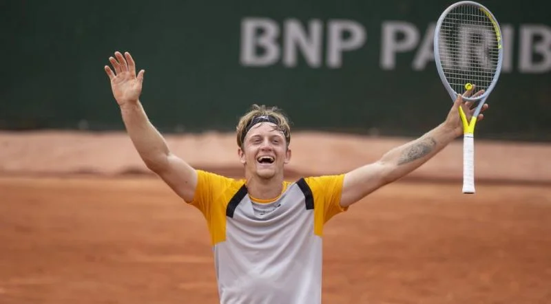 Алехандро Давидович-Фокина - Федерико Дельбонис. Прогноз на матч ATP Ролан Гаррос (6 июня 2021 года)
Алехандро Давидович-Фокина - Федерико Дельбонис. Прогноз на матч ATP Ролан Гаррос (6 июня 2021 года)